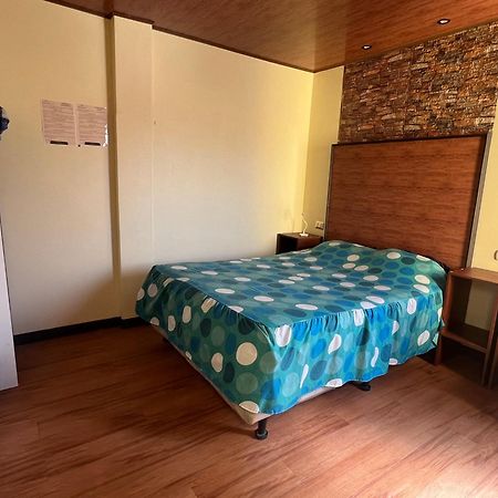 C&M Exclusive Private Rooms Quetzaltenango Eksteriør bilde