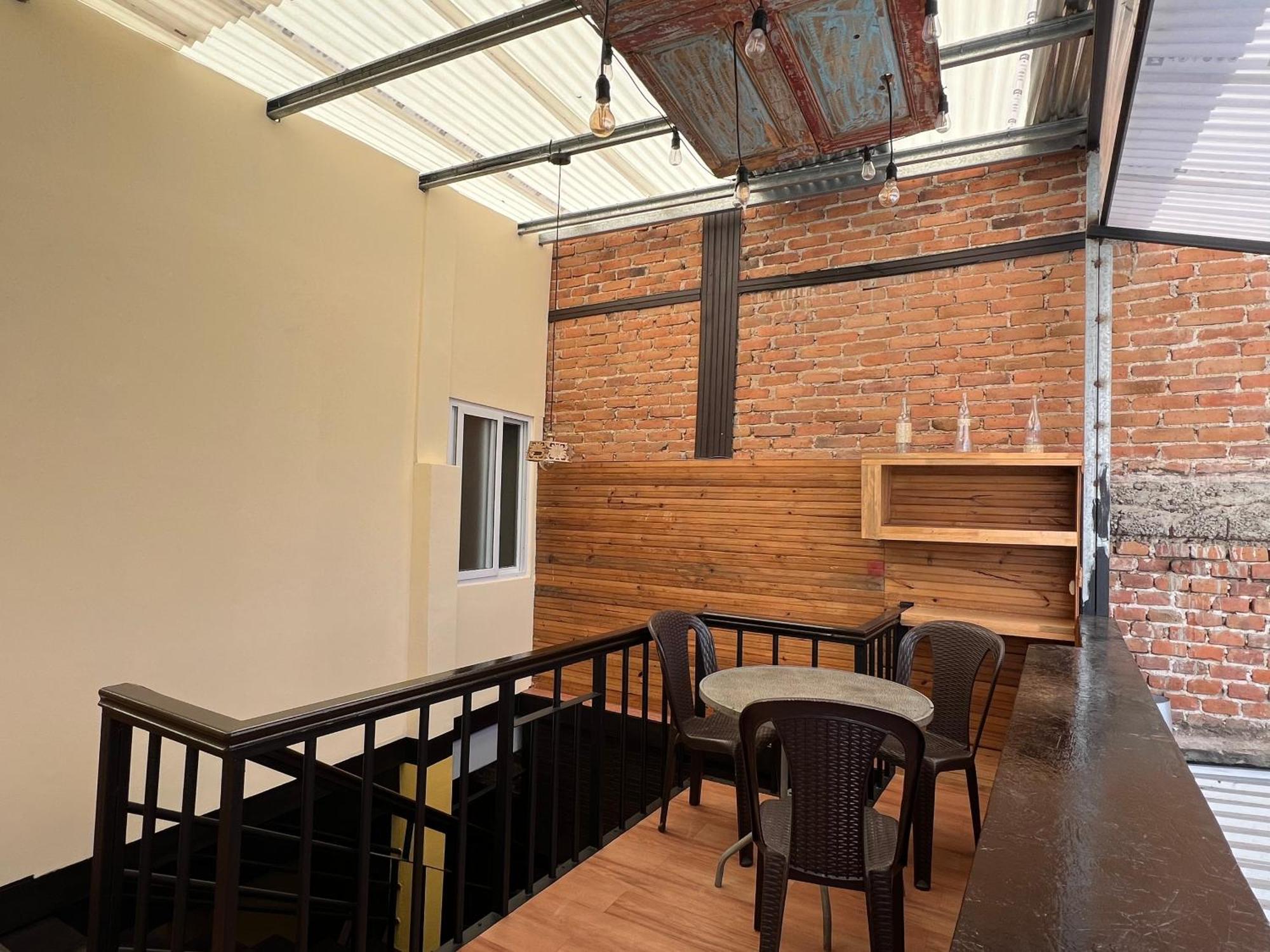 C&M Exclusive Private Rooms Quetzaltenango Eksteriør bilde