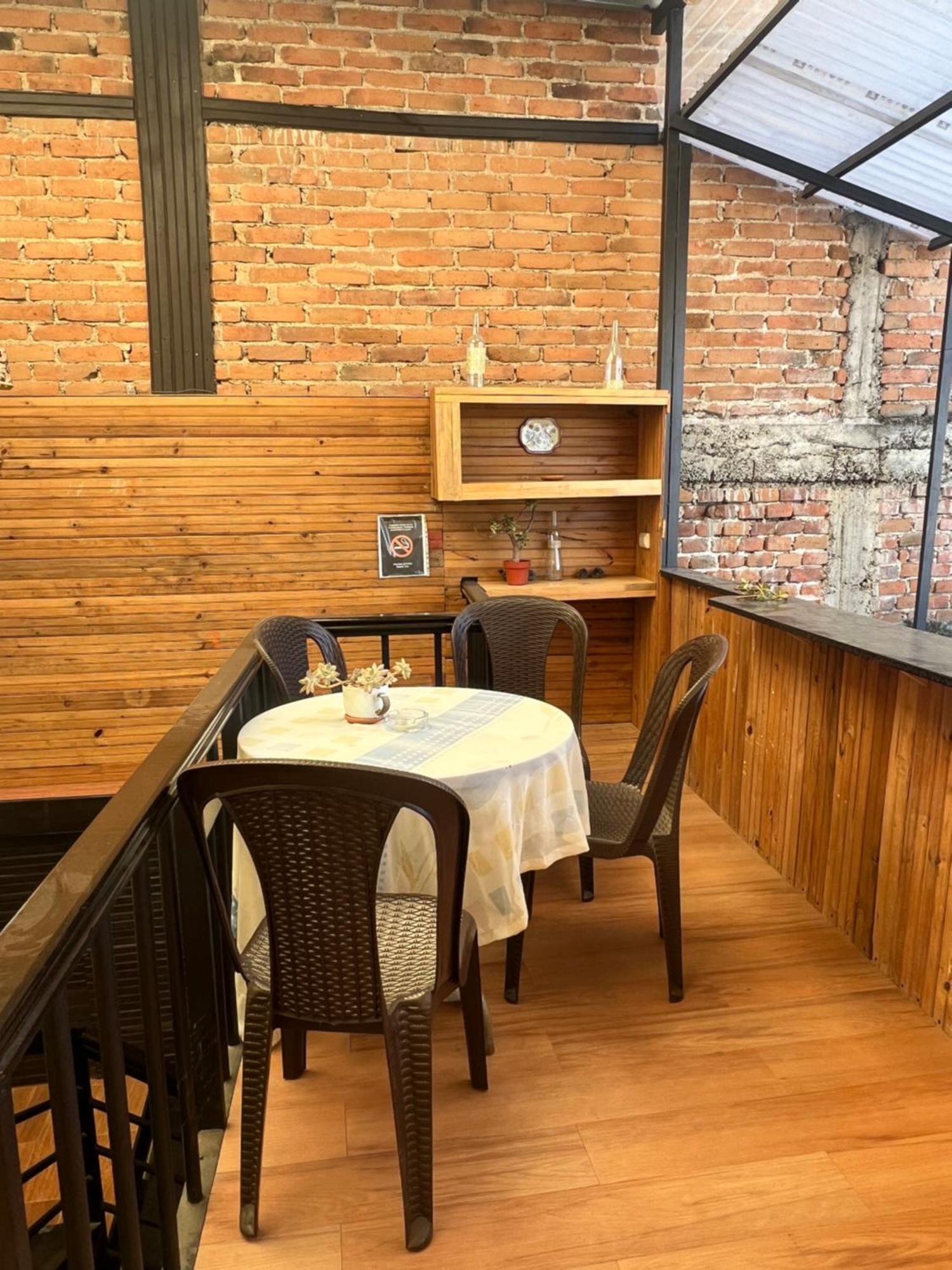 C&M Exclusive Private Rooms Quetzaltenango Eksteriør bilde
